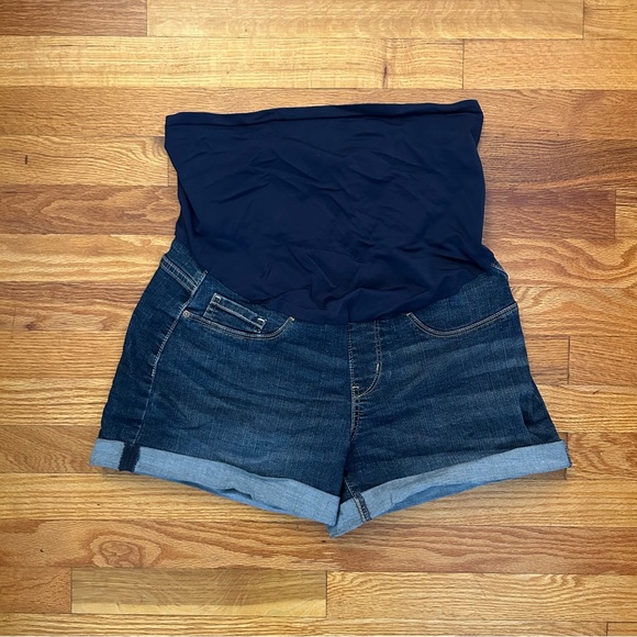 Signature Levi Strauss Gold Maternity Shorts Size Medium - Picture 3 of 6